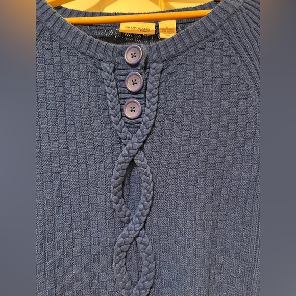 Vintage Y2K DKNY petite sweater - Picture 2 of 7